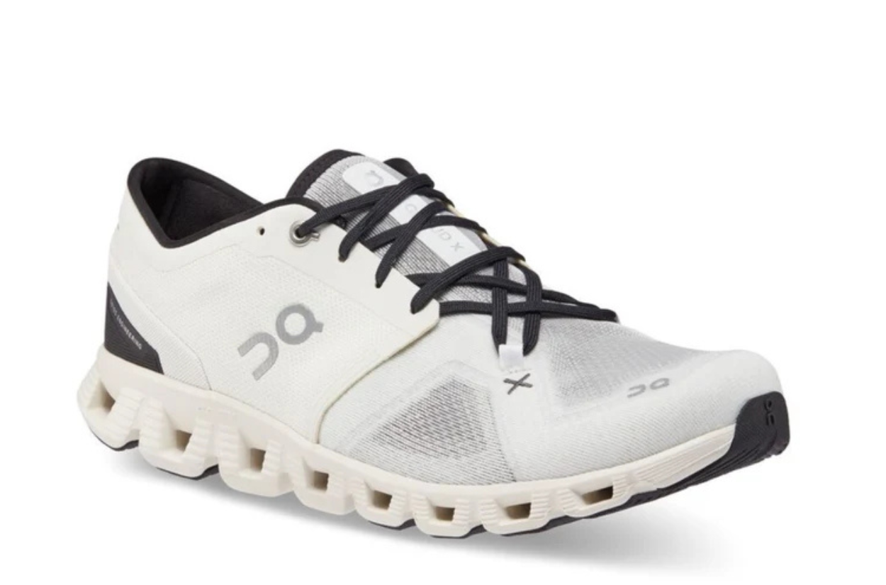 On Cloud X 3 Ivory Black
