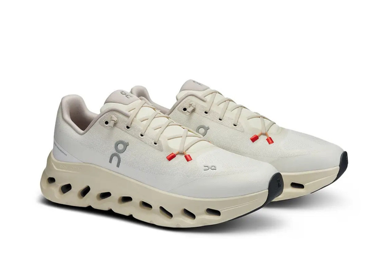 On Cloudtilt – Sand Cream White Edition