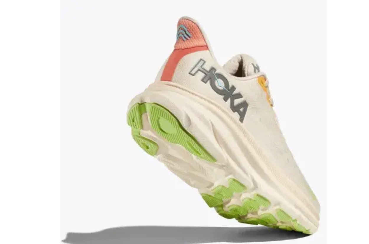 Hoka Clifton 9 Vanilla/Astral Edition