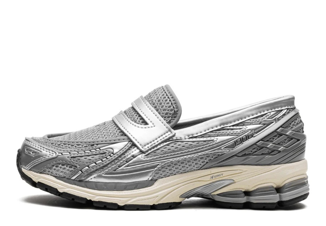 New Balance 1906L in Metallic Silver