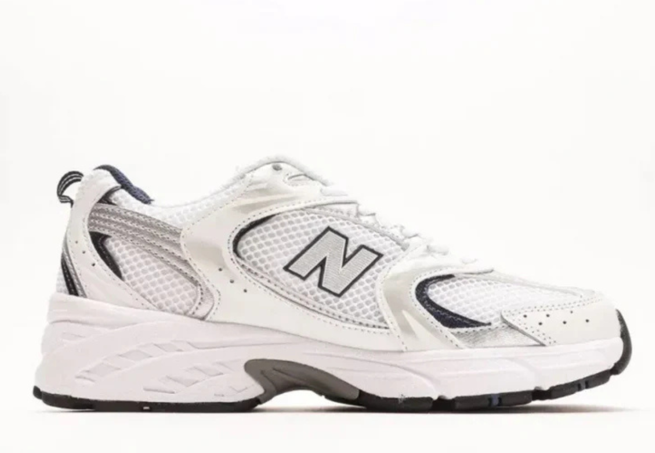 New Balance 530 – White/Silver/Navy