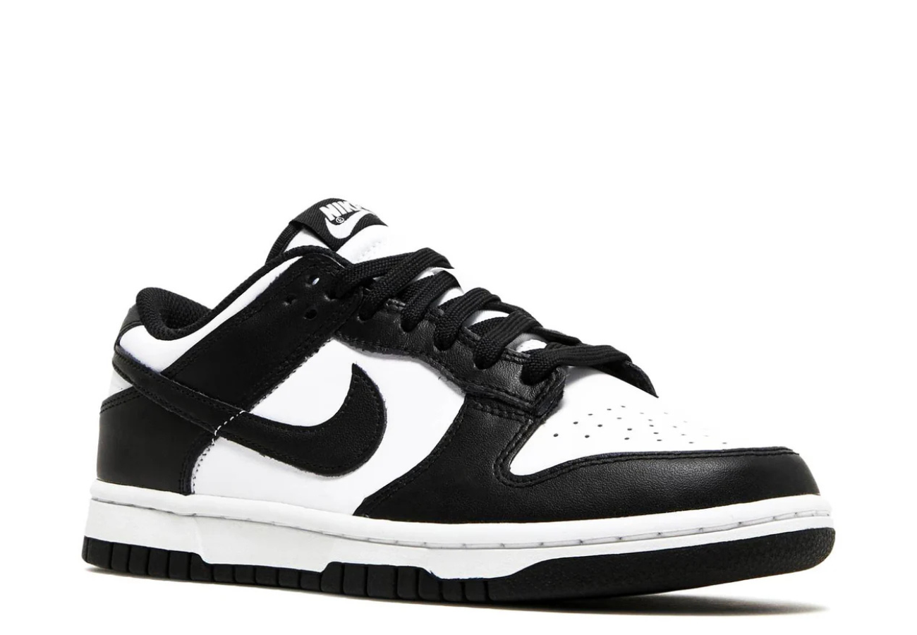 Nike Dunk Low Panda Edition