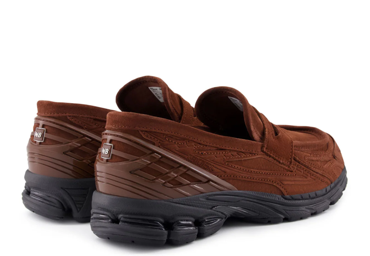 New Balance 1906L in Rich Oak