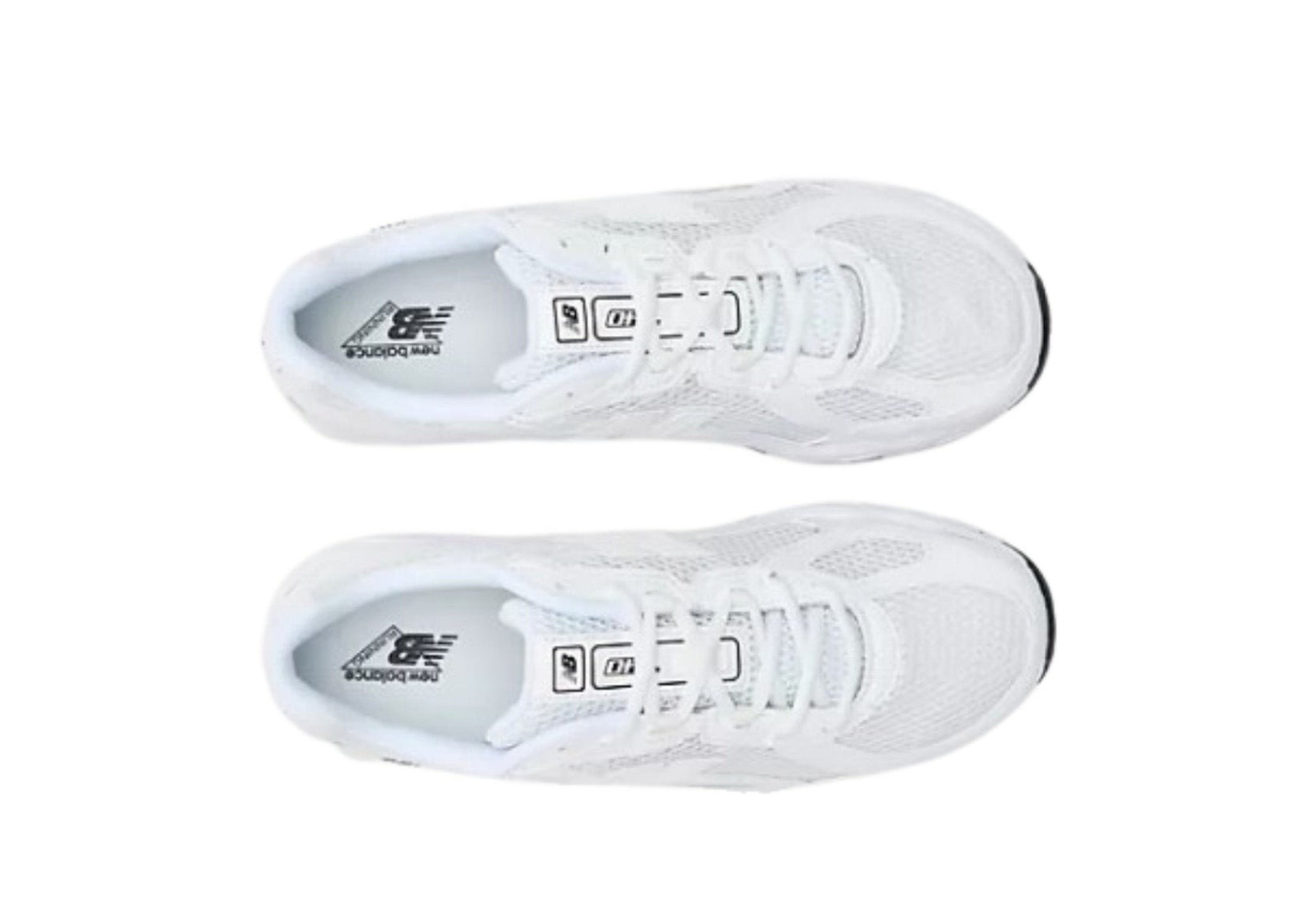 New Balance 740 in Triple White